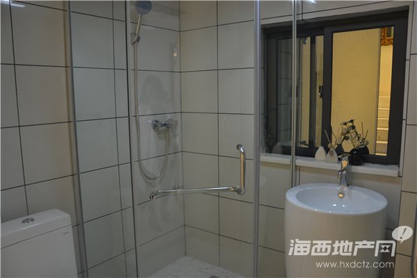 2014-10-11拍 83㎡大四房