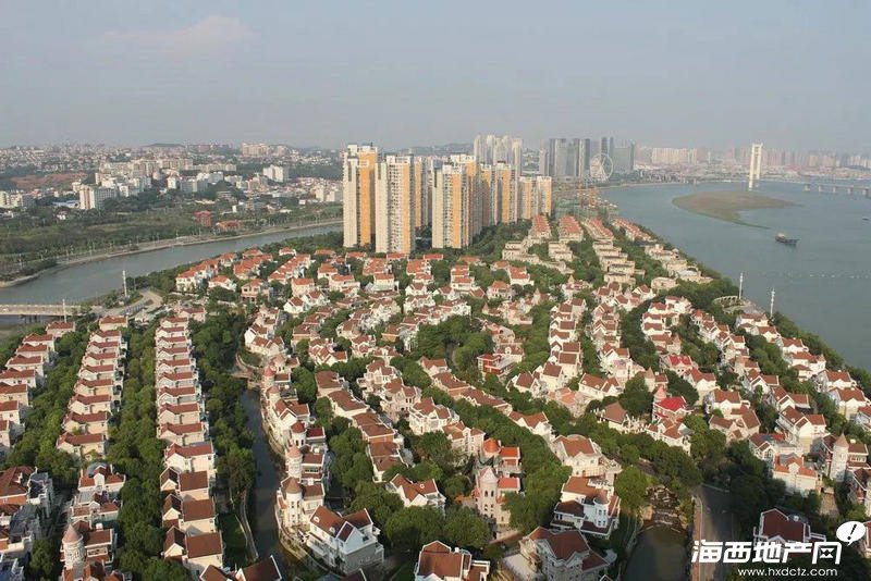 海景国际花园别墅区与高层住宅星域